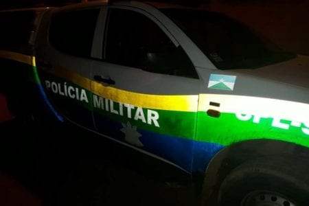Bandidos voltam a render vítimas no porta-malas e saem cometendo roubos 