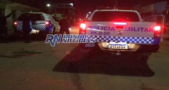 Homem chega em casa bêbado e quebra dentes da esposa com soco

