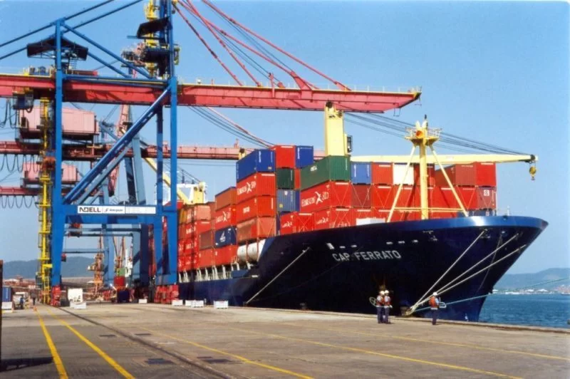 Balança comercial tem superávit de US$ 1,78 bilhão em novembro, afirma ministério
