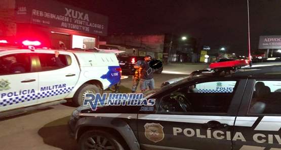 Preso homem que deixou mulher trancada e passou corrente no portão