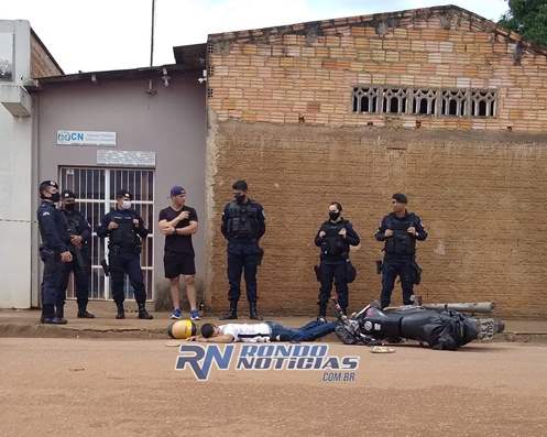 Dupla é presa após trocar tiros com policial; um deles saiu baleado