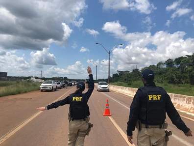 Polícia Rodoviária Federal inicia operação Proclamação de República 