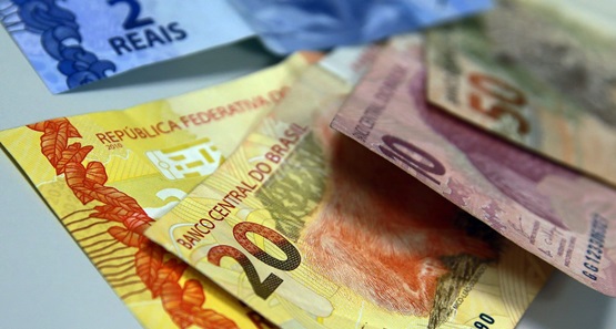 Governo Federal  paga hoje Auxílio Brasil a beneficiários com NIS com a inscrição de final 6