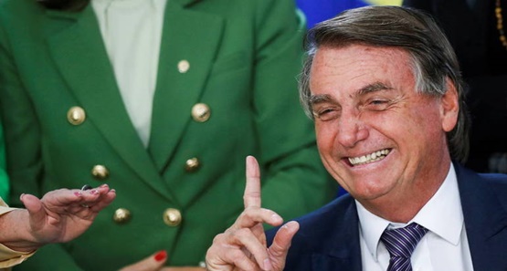 'Não tem mais jurisprudência', diz Bolsonaro sobre cassação de mandato político por fake news