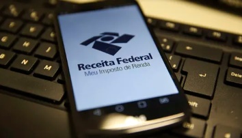 Receita deve liberar consultas ao último lote de restituição nessa sexta, 23
