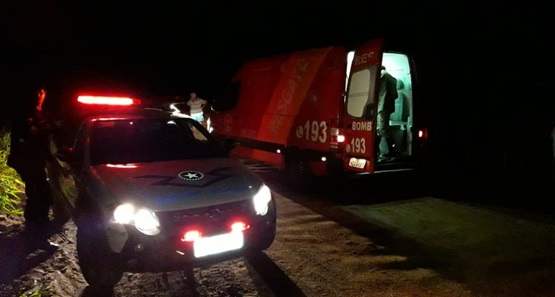  Jovem de 25 anos é assassinado a tiros e suspeito foge do local