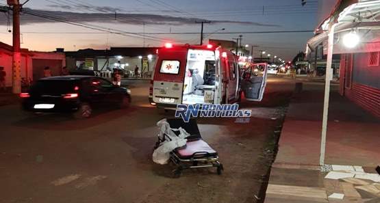 Homem surta agride socorristas do SAMU e danifica ambulância
