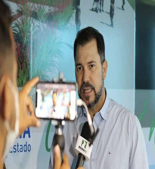 Polícia Civil faz operação no DER e buscas em gabinete e residência de secretário
