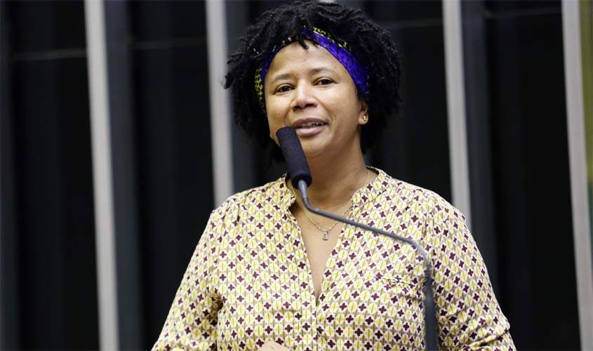 Dep. Silvia Cristina é a que mais gastou dinheiro público entre os parlamentares