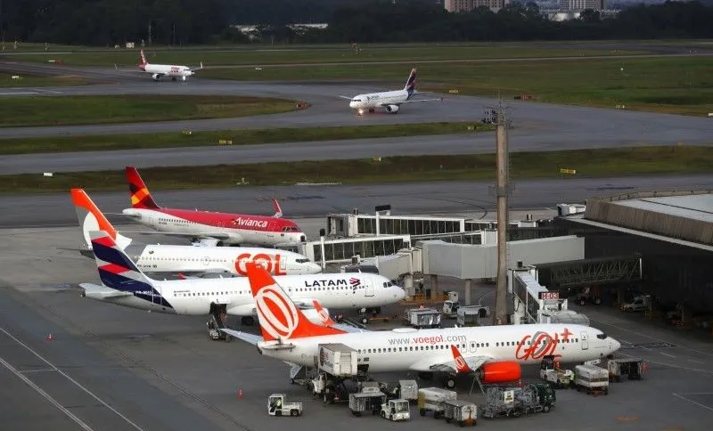 Gol e Avianca anunciam acordo para criar nova holding, grupos vão usa a mesma plataforma