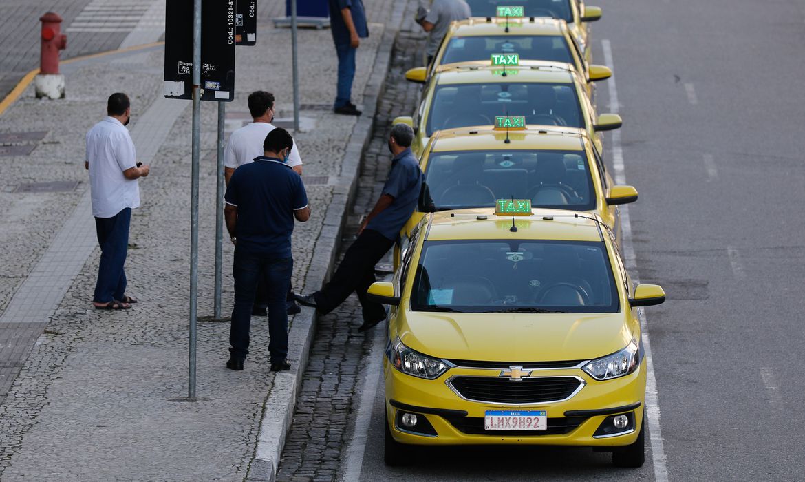 Repescagem do benefício Auxílio Taxista será paga nesta terça-feira, 30
