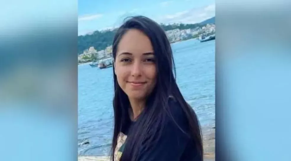 Jovem é achada morta seminua em rua de Itapema; polícia suspeita de feminicídio