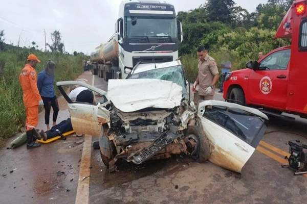 BR 364: Grave acidente deixa um morto e dois feridos 