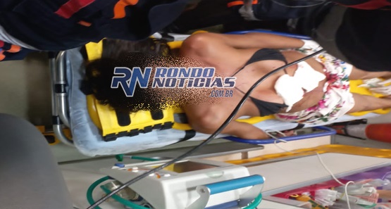 Travesti se desentende com cliente e é esfaqueada no abdômen na capital