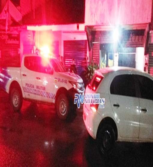 Casal é alvejado a tiros, mulher morre e homem fica gravemente ferido