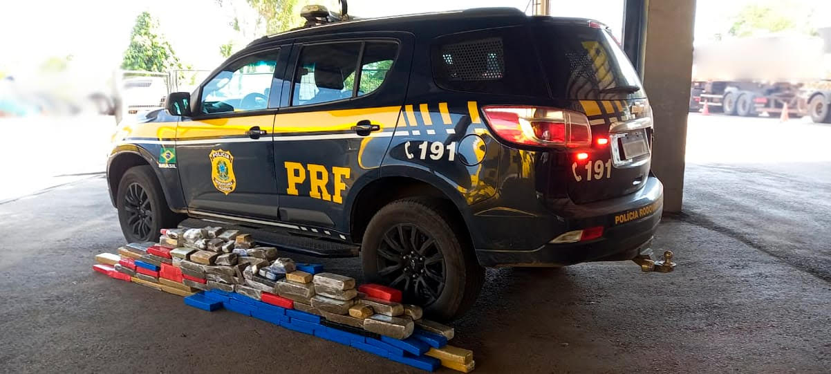 Polícia Rodoviária Federal apreende quase 150 kg de maconha na BR-364