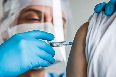 Rondônia termina 2021 com mais de 60% das pessoas imunizadas com a 1ª dose da vacina 