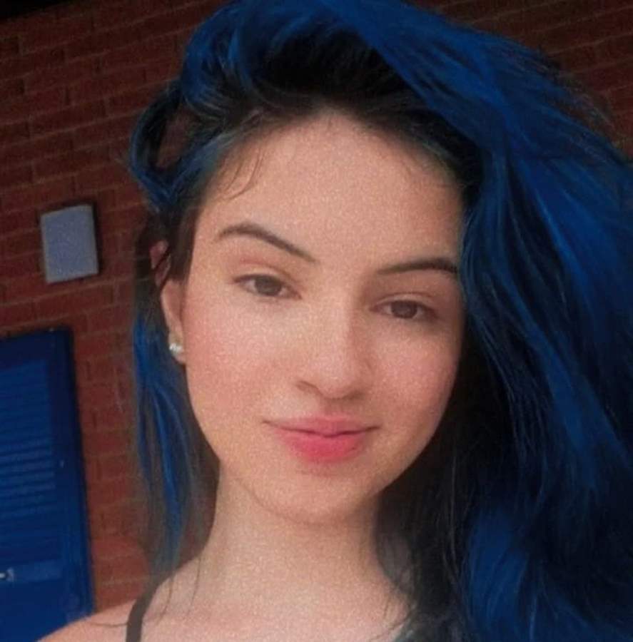 Escola fala em 'momento de dor' após jovem de 17 anos ser morta com tiro na cabeça