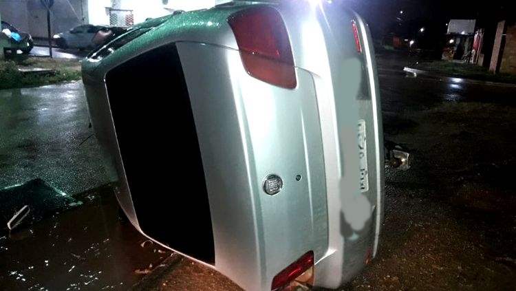 Motorista causa acidente e foge do local na zona leste 