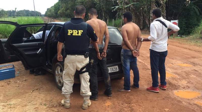 Em atuação conjunta, PRF e PC prendem assaltantes de lotérica
