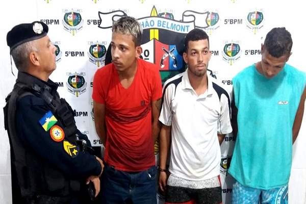 Bando é preso em flagrante pela PM por tráfico de drogas