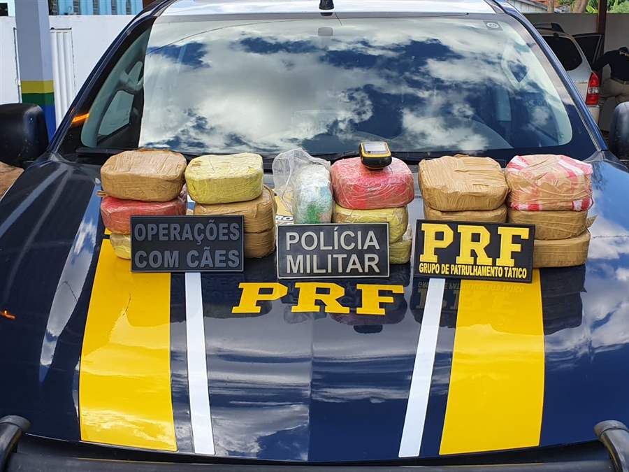 Casal é preso com carregamento de cocaína avaliado em quase R$ 1 milhão