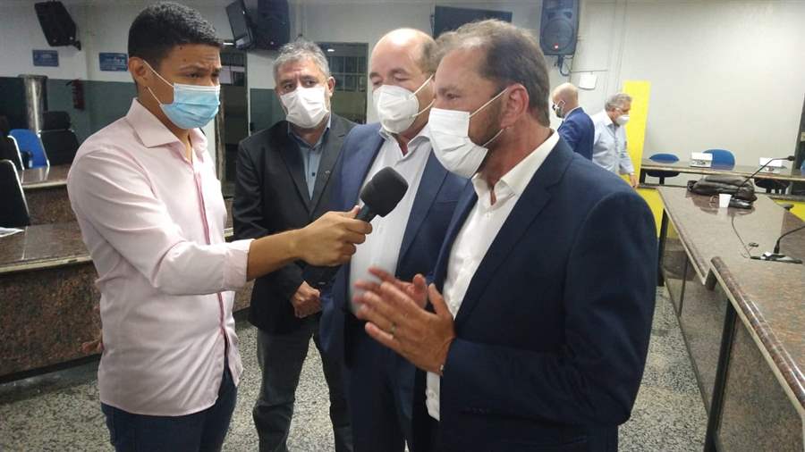 Hildon Chaves afirma que pode comprar mais vacinas para Porto Velho
