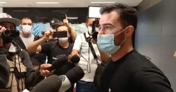 
'Foi errado o que eu falei', diz Arthur do Val após comentários sexistas sobre ucranianas