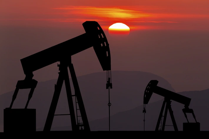 Mercado de petróleo fecha em queda após Banco Europeu aumentar a taxa de juros 